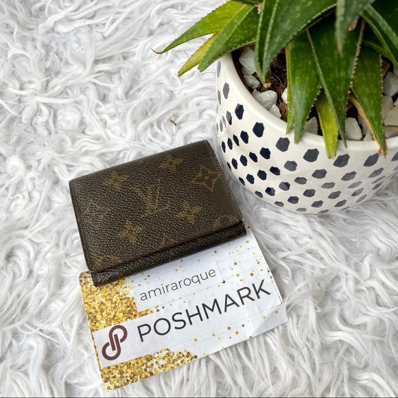 Louis Vuitton Handbags - Louis Vuitton Vintage Card Holder✨